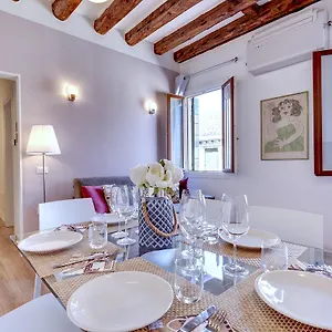 botteri-palace-apartments-faville.hotelinveneto.com/