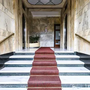 sammartini-flat.it-lombardy.com/